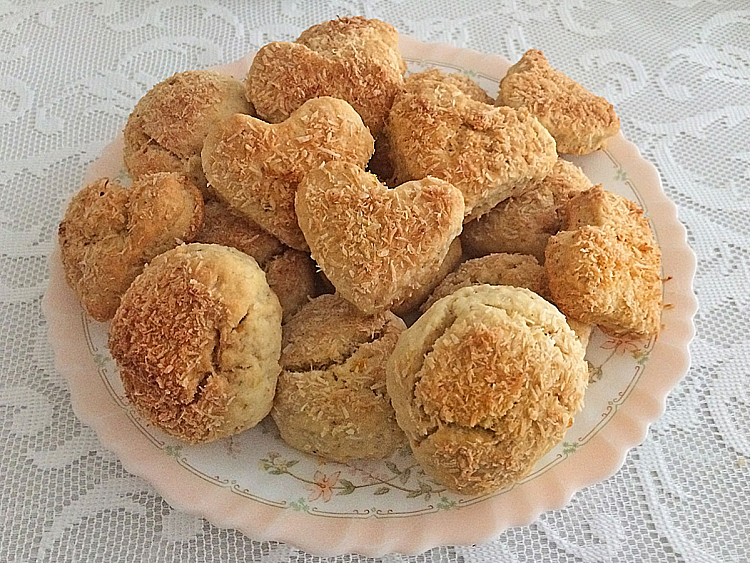 Hindistan Cevizli Kurabiye Tarifi Tarifi Kolay