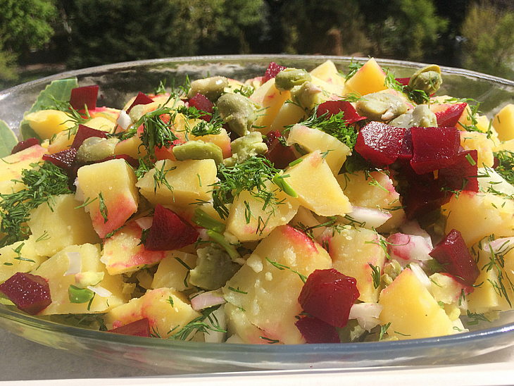 İç Bakla ve Pancarlı Patates Salatası