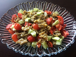 Közlenmiş Patlıcanlı Çoban Salatası